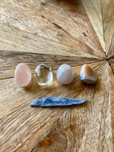 Load image into Gallery viewer, Natural crystals, blue kyanite, rose quartz, clear Quartz, agate, lavender Quartz, crystal healing