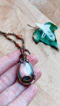 Load image into Gallery viewer, Golden Labradorite