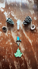 Load image into Gallery viewer, Blue Labradorite