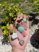 Load image into Gallery viewer, Heart Chakra Set
